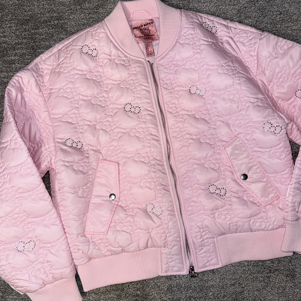 Forever 21 x Hello Kitty 50th Anniversary Jacket! Women’s Medium NWT